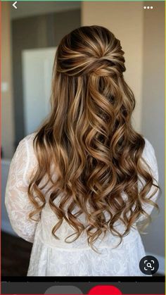 Braided Buns, Κούρεμα Bob, Prom Hairstyle, Looks Pinterest, Fishtail Braid, Lavender Hair, Peinados Fáciles Para Cabello Corto, Christmas Hairstyles