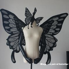 Black / White Large Size Gorgeous Butterfly Wings Pretty Butterfly Wings, Black Fairy Wings Aesthetic, Butterfly Wings Design, Goth Fairy Wings, Butterfly Fantasy Outfit, Wings For Cosplay, Black Wings Cosplay, Butterfly Outfit, Zombie Princess