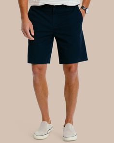 The front view of the Men's New Channel Marker 9 Inch Short by Southern Tide - True Navy Navy Cotton Shorts With Short Leg, Navy Cotton Bermuda Bottoms, Spring Cotton Bermuda Shorts For Business Casual, Classic Navy Summer Bottoms, Business Casual Bermuda Cotton Shorts, Business Casual Bermuda Shorts With Built-in Shorts, Casual Bermuda Shorts For Business In Summer, Business Casual Cotton Shorts With Short Legs, Business Casual Cotton Shorts