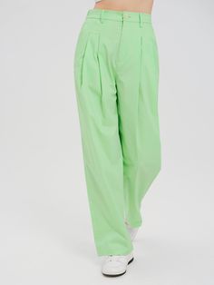 Details: Light green simple casual cotton pants Classic pleated design at the waist Side pockets Loose leg Materials & Care: Cotton 97.4%, Spandex 2.6% Hand wash | Dry clean Do not bleach Size & Fit: Model is 5'7", Bust 32, Waist 24, Hips 35, wearing a size S Item #: WM2PA21 Cotton Casual Pants, Colored Pants, Chic Me, Cotton Pants, Business Casual, Light Green, Street Wear, Spandex, Sweatshirts