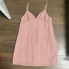 Super Cute, Has A Zipper In The Back And Straps Are Adjustable. Perfect For Summer. Red Cotton Mini Sundress, Red Lined Cotton Mini Dress, Red V-neck Cotton Mini Dress, Red Cotton Mini Dress For Brunch, Red Cotton Lined Sundress, Red Checkered Dress, White Tennis Dress, Asymmetrical Midi Dress, Zebra Print Dress