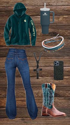 #countrygirl #country #countryoutfit #countryoutfits #oufits #outfit #fits #fit #countryoutfitinspo #outfitinspo #inspo Country Outfit Inspo For School, Country Female Outfits, Carhartt Women Outfits Hoodie, Country Camo Outfits, Roblox Country Outfit Codes, 78 Degree Weather Outfit Fall, Woman Country Outfits, Country Style Clothes For Women, Teen Cowgirl Outfits