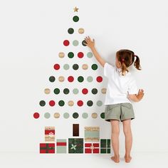 Not enough room to set up a Christmas tree this year? Tinyme’s removable & repositionable Christmas Wall Stickers allow you to decorate without having to worry about lack of space! Shop our 20% off Christmas products sale to SAVE!  Sale ends midnight 09/11/23. See Promotional Terms for full T&Cs. Christmas Tree Wall Decal, Diy Christmas Wall, Wall Christmas Tree, Alternative Christmas, Alternative Christmas Tree, Tree Wall Stickers, Beautiful Christmas Trees, Christmas Wonderland