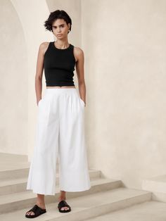 Linen-Blend Easy Wide-Leg Crop Pant | Banana Republic Factory Chic Ankle-length Wide Leg Pants For Everyday, Summer Wide Leg Pants For Everyday, Versatile Summer Wide Leg Pants, Versatile Wide Leg Summer Pants For Everyday, Everyday Linen Wide Leg Pants, Stretch Linen Wide Leg Pants With Elastic Waistband, Versatile Linen Cropped Leg Bottoms, Versatile Cropped Linen Pants, Linen Cropped Leg Bottoms