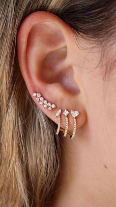 This Gold Diamond Multi Shape Cage Earring feature diamonds set in 18k Yellow Gold. Diamond 0.93 cts Sold as a pair Ear Climber, Flat Back Earrings, Evil Eye Ring, Ear Climbers, Solid Gold Earrings, Loop Earrings, Minimal Jewelry, Sell Gold, Pinky Ring