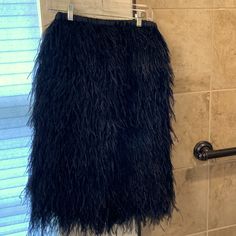 Cynthia Rawley Unique Black Silk Ostrich Feather Skirt. Nwt. Length 25” / Elastic Waist : 28-34” Dry Clean Only. Perfect Outfit For Up Coming Fall/Winter Parties. All Proceeds Benefit Our Small Rural Community. Ostrich Feather Skirt, Rural Community, Feather Skirt, Winter Parties, Ostrich Feather, Ostrich Feathers, Cynthia Rowley, Black Silk, Perfect Outfit