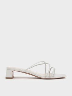 Low Kitten Heels, White Sandals For Summer, Short White Heels, White Low Heels, White Summer Shoes, White Summer Sandals, White Dress Sandals, White Kitten Heels, Cannes 2024