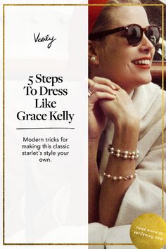 Recreate the looks of style icon Grace Kelly with these 5 simple tips. Grace Kelly Modern Style, How To Dress Like Grace Kelly, Modern Day Grace Kelly Style, Modern Classic Outfits Style, Grace And Elegance, Grace Kelly Casual Style, Grace Kelly Style Outfits, Modern Grace Kelly Style, Timeless Elegance Style