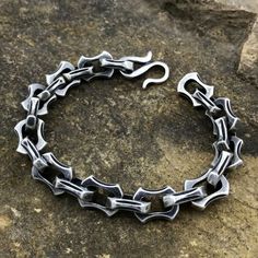 As a gift for your loved ones, this limited-stock Sterling Silver Vintage Ring and Clasp Keel Bracelet will be perfect!THE SYMBOL OF THE KEELStrength and Stability: The keel is a crucial part of a ships structure, providing stability and direction. In a bracelet, it symbolizes strength, stability, and a steady course in life.SPECIFICATIONSMetal Type: 925 Sterling SilverGender: UnisexStyle: VintageWidth: 9 mm (0.35 in)Length: 18 cm (7.1) / 20 cm (7.9) / 22 cm (8.7)Weight: 38 g / 43 g / 50 gMADE W Mens Chain, White Gold Chain, White Gold Chains, Mens Accessories Jewelry, Credit Card Debit, Jewelry Inspo, Chains For Men, Silver Man, Gold Plated Sterling Silver