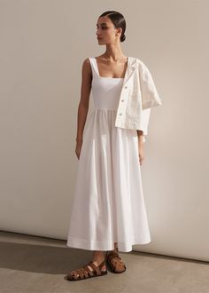 With the ease of a tank top and the polish of a cotton skirt, ME+EM's White Mixed Media Square Neck Maxi Dress is granted styling versatility and dawn-to-dusk adaptability. Shop now. Chic Relaxed Fit Cotton Maxi Dress, Cotton Maxi Dress With Relaxed Fit, Unlined, Relaxed Fit Cotton Maxi Dress Unlined, Chic Cotton Maxi Dress For Daywear, Feminine Cotton Maxi Dress For Day Out, Casual Dress With Relaxed Skirt For Daywear, Spring Daywear Dress With Relaxed Skirt, Chic Cotton Unlined Maxi Dress, Casual Cotton Maxi Dress Unlined