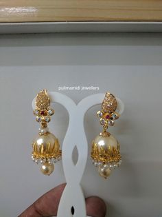 Gold Wedding Earrings, Gold Pearl Jewelry, Pearl Jewelry Design, Pearl Necklace Designs, Gold Necklace Indian Bridal Jewelry