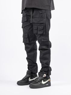 X1 CARGO - BLACK | BLACKTAILOR Urban Cargo Shorts With Pockets For Streetwear, Urban Streetwear Cargo Shorts, Urban Cotton Cargo Pants With Pockets, Urban Style Cotton Cargo Pants With Pockets, Combat Style Cotton Bottoms With Pockets, Combat Cotton Pants With Cargo Pockets, Cotton Combat Cargo Bottoms, Tactical Bottoms With Multiple Pockets For Streetwear, Cotton Cargo Combat Bottoms