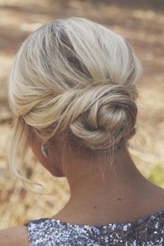 Chignon Hair, Hair Bun Tutorial, Step By Step Hairstyles, Bohol, Short Hairstyle, Gwyneth Paltrow, Charlize Theron