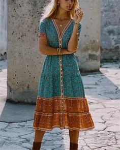 Romantic Dresses, Look Boho Chic, Boho Styl, Midi Sundress, Boho Midi Dress, Mode Casual, Floral Print Midi Dress, Looks Chic, Mode Vintage