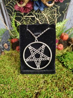 Inverted Chain Pentacle Necklace, Satanist, Pentagram, Spiritual, Gothic Pendant, Occult Jewelry, Wiccan Pagan Necklace, Left Hand Path Halloween Stainless Steel Chain Necklace, Gothic Stainless Steel Chain Necklace, Handmade Silver Gothic Chain Necklace, Handmade Gothic Chain Necklace Gift, Silver Star Chain Necklace, Nickel Free Gothic Stainless Steel Necklaces, Gothic Stainless Steel Nickel-free Necklaces, Gothic Stainless Steel Nickel-free Necklace, Gothic Star-shaped Metal Necklace