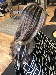 Heavy Highlights Blonde, Chunky Highlights For Brown Hair, Lowlights And Highlights, October Hair, Heavy Highlights, Gray Highlights, Light Brunette Hair, Western Hair, Blonde Hair Goals