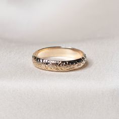 Heirloom Ring Heirloom Ring, Heirloom Rings, Womens Jewelry Trends, Womens Silver Jewelry, Heirlooms Jewelry, Jewellery Inspiration, Gold Filled Ring, Gold Necklace Women, Black Earrings