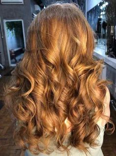 Hair Girl, New Hair Colors, Hair Envy, Ginger Hair, Hair Dos, Ombre Hair, Wavy Hair, Hair Hacks