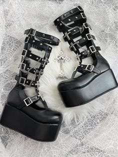 Silver-tone Studs Crossthorn Metal Cross Decoration Platforms Boots Cross Boots, Platforms Boots, Goth Platforms, Black Platforms, Goth Shoes, Punk Shoes, Dr Shoes, Black Platform Boots, Boot Straps