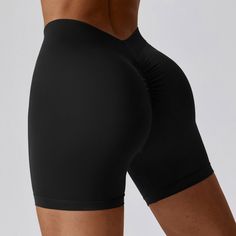 87% Nylon. 13% Spandex Soft. comfortable. skin friendly 4-way stretch. breathable and sweat-wicking Squat-proof Seamless fabric Back piece waist head V waist design Hip pumping pleat design. highlighting the peach buttocks Perfect for both sports activities and daily life Sports Shorts Women, Strapless Bandeau, Yoga Set, Sports Shorts, 2023 Fashion, Yoga Shorts, Running Workouts, Plus Size Swimwear, Sports Leggings