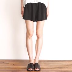 Won Hundred Lonnie Short, Black Size 34 (Xs). Signature Cut For The Minimalist Brand. Elastic Waistband And Pockets! Just Received And It's Too Big For My Petite 0 (Size 23/24) Body. 100% Polyester. Made In Lithuania. Nwt Versatile Black Shorts For Spring, Black Relaxed Fit Shorts For Day Out, Relaxed Fit Black Shorts For Day Out, Black Shorts With Elastic Waistband For Daywear, Chic Black Shorts For Loungewear, Black Bottoms For Everyday Summer Wear, Black Summer Bottoms For Everyday Wear, Black Everyday Summer Bottoms, Casual Black Daywear Bottoms