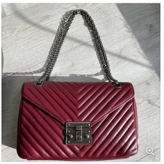 Nwot. Double Chain, Quilted Handbag. Trendy Red Evening Bag For Everyday Use, Chic Burgundy Rectangular Clutch, Classic Red Box Shoulder Bag, Classic Red Shoulder Box Bag, Trendy Red Satchel Evening Bag, Red Formal Clutch Flap Bag, Elegant Red Pouch Box Bag, Elegant Red Satchel Clutch, Red Formal Shoulder Box Bag