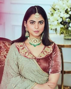 Turkish Rose Is The Freshest Bridal Colour For 2020 Brides! Isha Ambani, Blouse Designs Silk, Elegant Blouse Designs, Unique Blouse Designs, Designer Saree Blouse Patterns, Stylish Blouse Design, Unique Blouse