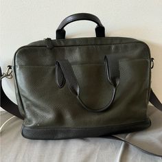 Color: Olive Green Good As New Fits A 15” Laptop Strap Included Reason For Sale: Don’t Need This Anymore. Decluttering Green Laptop, Bags Coach, Need This, Laptop Bag, Coach Bags, Olive Green, Laptop, Man Shop, For Sale