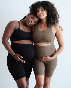 These seamless ribbed shorts pair perfectly with our bralettes as the ultimate in comfort + base layers.  A true hybrid of lounge/sleep + athleisure, these are the shorts to put on when you crave comfort with a touch of support.  Throw on a long tank or scoop bra and you're set for momlife. They are the perfect short for lounging around the house, home workouts yoga or pilate. Click to shop this post!