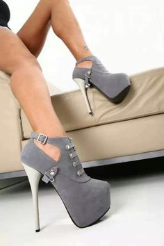 High Heels Aesthetic, Grey High Heels, High Heel Stiefel, Heels Aesthetic, Super High Heels, Low Boots, High Heel Boots Ankle