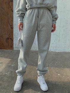 undefined Hoodie Jogger Set, Pants Baggy, Grey Suit, Skirt And Sneakers, Baggy Trousers, Fleece Sweatpants, Sports Sweatshirts, Winter Hoodies, Tracksuit Set