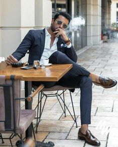 Gentleman Mode, Mens Fashion Wear, Mens Fashion Smart, Mens Fashion Classy, Fashion Suits, Mens Fashion Casual Outfits, Herren Outfit, Stylish Mens Outfits