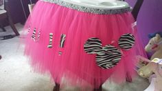 I can match almost any theme. You can add glitter tulle, numbers, letters or bows.  https://www.etsy.com/listing/193985108/high-chair-tutus-or-table-skirt?