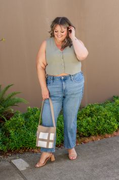 The Archer top is a breathable and light top that is slightly cropped and works perfectly with a high waisted pant, jean or skirt! Layer with a long sleeve underneath for colder months or wear alone in the warmer months! Fully lined linen rayon vest with tortoise shell button front. It's breathable, lightweight, and airy making it a perfect basic for year-round. The Archer, Midi Maxi Dress, Plus Size Swimwear, Bottom Clothes, Outerwear Coats, Swimwear Accessories, Tortoise Shell, High Waisted Pants, Long Tops