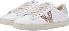 Sporty Leather Sneakers With Glitter Accents, Casual Leather Sneakers With Glitter Accents, Low-top Leather Sneakers With Glitter Accents, Sporty Sneakers With Glitter Accents, Glitter Low-top Sneakers, Sporty Glitter Lace-up Sneakers, Sporty Low-top Glitter Sneakers, Low-top Glitter Sneakers For Sports, Low-top Leather Glitter Sneakers