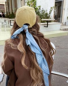 Kadeřnické Trendy, Mode Instagram, Scarf Outfit, Long Blonde, Long Blonde Hair, Mode Inspo, Looks Chic, 가을 패션