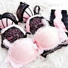 Pretty Bras, Beautiful Bra, Cute Lingerie, Corset Lingerie, Beautiful Lingerie, Bra And Panty Sets