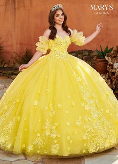 Be the center of attention in this gold applique long strapless tulle dress with A-line skirt by Mary's Bridal Quinceanera MQ2159. This tulle over glitter tulle quinceanera ball gown features a strapless sweetheart neck line, applique, 3D flowers, beading, detachable puff sleeves, lace-up back closure, sweep train. Matching detachable puff sleeves and tulle bolero jacket is included. Mary's Bridal La Reina Collection: Fall 2022 Style Number: MQ2159 Fabric: Tulle, Glitter Tulle, Applique, Beading Princess Tulle Quinceanera Dress For Gala, Tulle Quinceanera Dress Ball Gown For Gala, Tulle Ball Gown For Quinceanera Or Gala, Tulle Quinceanera Ball Gown For Gala, Princess Style Quinceanera Ball Gown For Gala, Floor-length Tulle Quinceanera Dress For Gala, Quinceanera Dress With Sweetheart Neckline For Gala, Tulle Gown For Pageant, Strapless Tulle Gown For Quinceanera