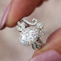 2Pcs/Set Cubic Zirconia Rings for Women Aesthetic Flower Bridal Wedding Party Accessories Fashion Jewelry - EUFASHIONBAGS Floral Wedding Ring Set, Delicate Bridal Jewelry, Floral Wedding Ring, Diamond Ring Settings, Wedding Ring Set, Bridal Ring Set, Engagement Ring Settings, Unique Engagement Rings