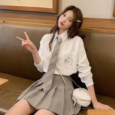 Outfit Korean Style, Fashion Feminine, Clothes Korean Style, Kawaii Fashion Outfits, Uniform Fashion, Korean Girl Fashion, Ulzzang Fashion