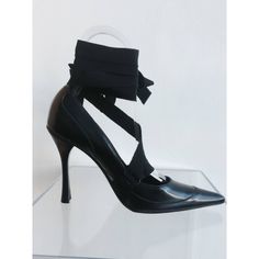 Description: Gucci black pumps Ribbon details Pointed-toe Heel height: 4" Never worn Details: Size: US 7 - EU 37Color: BlackMaterial: LeatherCondition: Excellent Brand: Gucci Shipping: Standard: $9.95Expedited: $19.95 Black Fitted Court Shoes With 4-inch Heel, Designer Fitted Court Shoes With Sculpted Heel, Fitted High Heel Court Shoes With Wrapped Heel, Designer Fitted Court Shoes With Pointed Toe, Designer Fitted Court Shoes With Padded Heel, Designer Court Shoes With Padded Heel And Fitted Style, Fitted Evening Court Shoes With Heel Strap, Leather Court Shoes For Party, Fitted Leather Court Shoes For Party