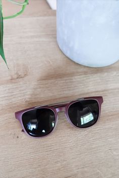 These Seaside Square Sunglasses are the perfect way to keep your eyes shaded this summer! With retro vibes and classic style, these shades will have you looking cool and feeling confident. Stylish and sun safe - what more could you want? #trendy #trending #sunglasses #outfitinspo #grwm #ootd #boutique #onlineshopping #summer #summervacation