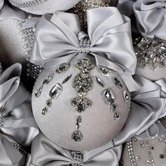 an ornament with bows and jewels on it