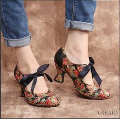 Lasaky - Timeless Embroidered Sandals Historical Shoes, Bubble Sleeve Top, Embellished Heels, Floral Heels, Floral Shoes, Antique Inspiration, Romantic Style, Retro Prints, Vintage Pattern