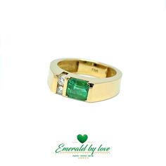 Available - 100% Buyer satisfaction 15 Days Return. Buyer pays for return shipping. [See Details](index.php/en/about/returns) * * * Material: 18k Yellow gold Gemstone: Colombian Emerald Size: 9 Adjustable: Yes Emerald: 1.43 ct Embrace masculine elegance with our distinctive men's ring featuring a central emerald weighing 2.1 carats, flanked by two brilliant diamonds. Crafted in white gold, this ring seamlessly blends strength with sophistication. The carefully chosen emerald takes center stage, exuding its vibrant color and natural allure. Please do not hesitate to contact us on [Whatsapp](https://wa.me/573194782525?text=) or through [customerservice@emeraldbylove.com](mailto:customerservice@emeraldbylove.com) Please note that the images and videos of the products on our website are for re Luxury Yellow Gold Emerald Ring For Anniversary, Luxury Diamond Rings With Certificate Of Authenticity, Luxury Baguette Cut Signet Ring For Anniversary, Luxury Hallmarked Emerald Cut Signet Ring, Luxury Green Signet Ring For Anniversary, Diamond Anniversary Rings With Certificate Of Authenticity, Luxury 14k Gold Emerald Ring Rectangular Shape, Luxury White Gold Emerald Ring Stamped 14k, Luxury 14k Gold Rectangular Emerald Ring