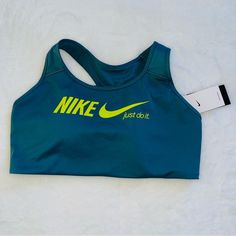 Brand New With Tags, Nike Swoosh Sports Bra, Medium Support, Removable Padding, Has On The Band A Soft Material So It Doesn’t Restrained You Or Leave You A Mark. Top Seller On Nike, Very Conformable. Size: 2x Color: Greenish / Fluorescent Green Working. Ask Any Questions You May Have. I Ship Daily, Except Weekends. Weekend Sales Ship Monday. Green Sporty Sports Bra For Light Sports, Sporty Green Sports Bra For Light Sports, Blue Sporty Activewear With Logo Print, Green Sports Bra For Light Sports, Sporty Blue Activewear With Logo Print, Athleisure Activewear With Logo Print For Workout, Workout Activewear With Logo Print In Athleisure Style, Functional Activewear With Logo Print For Workout, Nike Sportswear For Sports Events