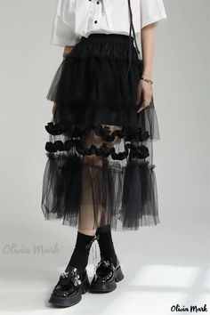 OliviaMark - Raffiniertes Mesh Patchwork Asymmetrischer Lagenrock Hosenrock: Ein modisches Tortenkleid Sheer Skirt Outfit, Skirts Summer, Body Skirt, Tulle Skirts, Dress Cake, Black Tulle, Mesh Skirt, Mid Length Skirts