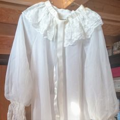 This Is A Beautiful White, Shadow Line, Size Med, Robe And Nightgown. Gorgeous Lace, And White In Color, Has A Small Spot On The Shoulder From The Hanger, I Haven't Tried To Clean. Vintage Peignoir, White Shadow, Peignoir Sets, The Hanger, Spot On, Night Gown, Women's Intimates, Lace, Women Shopping