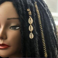 SPECIFICATIONSType: BarrettesStyle: BohemiaShape\pattern: AnimalOrigin: Mainland ChinaModel Number: XHR-tfk-03110Metals Type: Zinc alloyMaterial: BoneItem Type: HairwearGender: UnisexFine or Fashion: Fashion Hair Jewelry For Locs, Jewelry For Locs, Cowrie Shell Hair, Cowrie Shell Jewelry, Cowrie Shell Necklace, Loc Jewelry, Afrikaanse Mode, Hair Stores, Healthy Hair Care