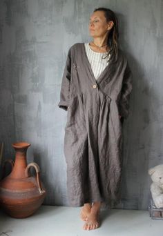 Bohemian Long-sleeved Cardigan With Pockets, Bohemian Cardigan With Pockets, Bohemian Long Sleeve Cardigan With Pockets, Oversized V-neck Outerwear With Pockets, Oversized Outerwear With Pockets, Bohemian Winter Cardigan With Pockets, Brown Cotton Cardigan With Pockets, Bohemian Oversized Cardigan With Pockets, Oversized Bohemian Cardigan With Pockets